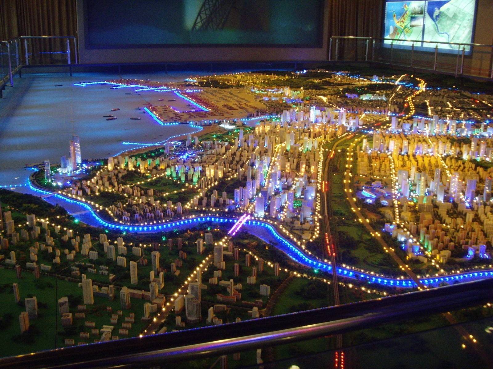 济宁城市规划模型设计，收费透明合理