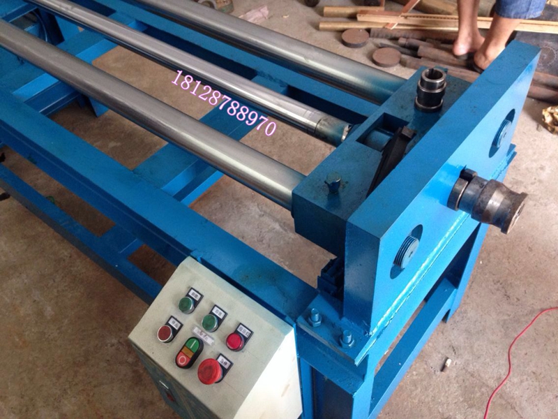 作直线运动,并由主溜板和辅助溜板接送拉刀.内拉床有卧式和立式之分