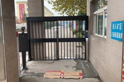 林州小区平移门,栅栏平移门设备提供上门安装服务