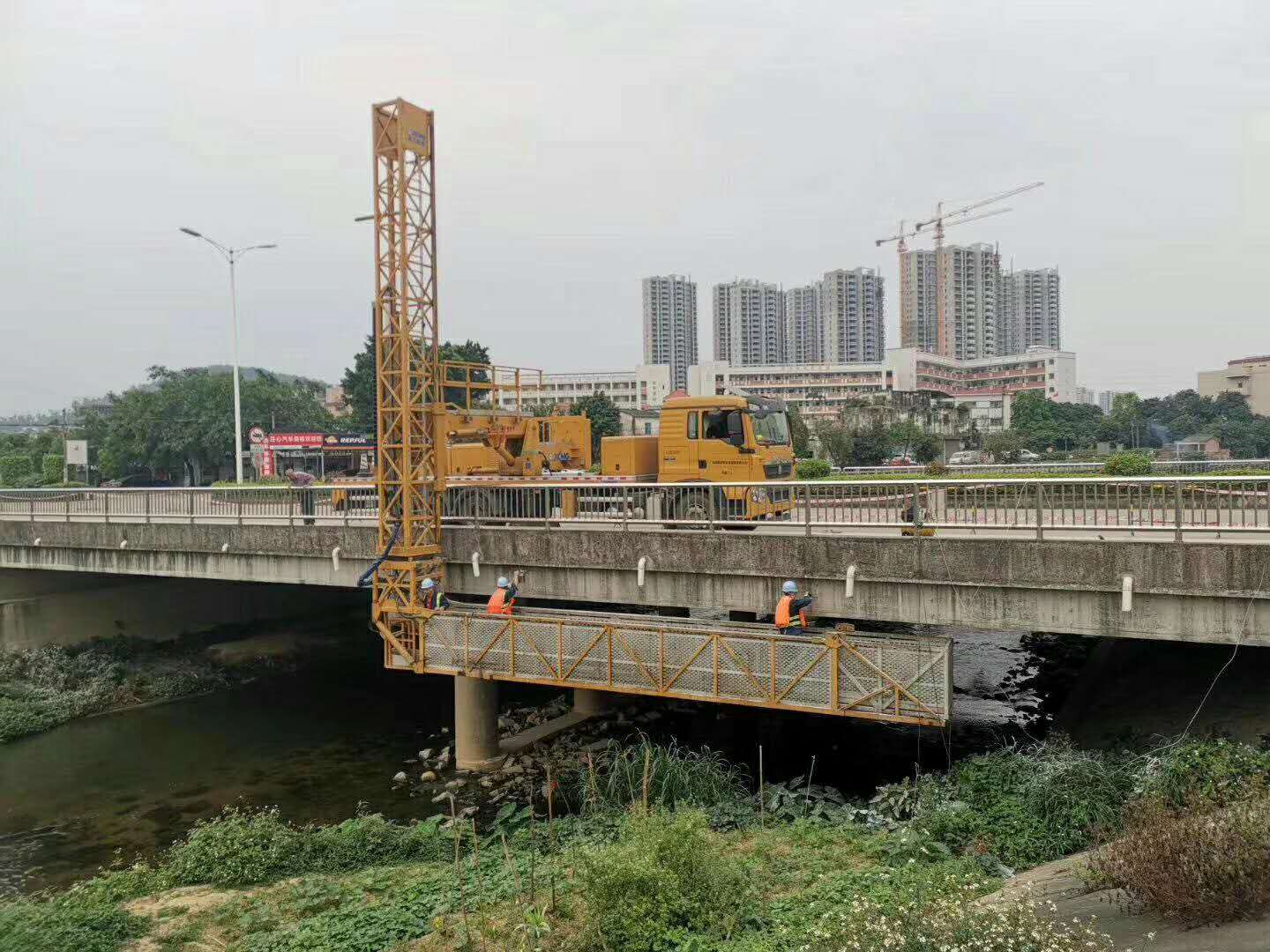 长治市吊篮车出租(附近吊车租赁有限公司)