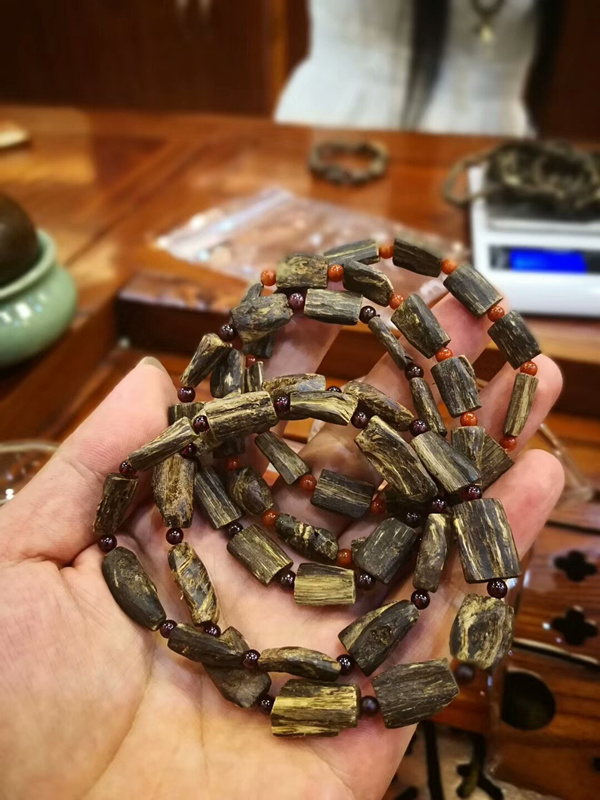 达拉干舍利子古朴大气手串