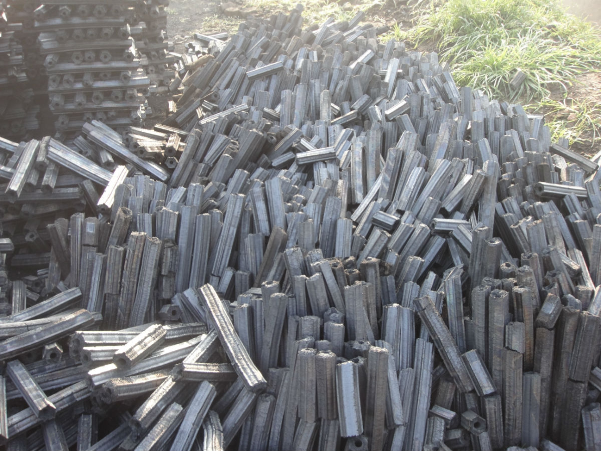 秸秆机制制炭机