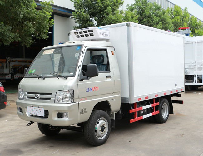 福田驭菱后双轮冷藏车配置