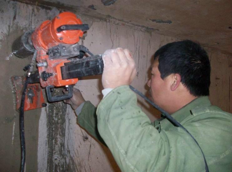 南通专业打墙孔桥梁钻孔房屋打孔