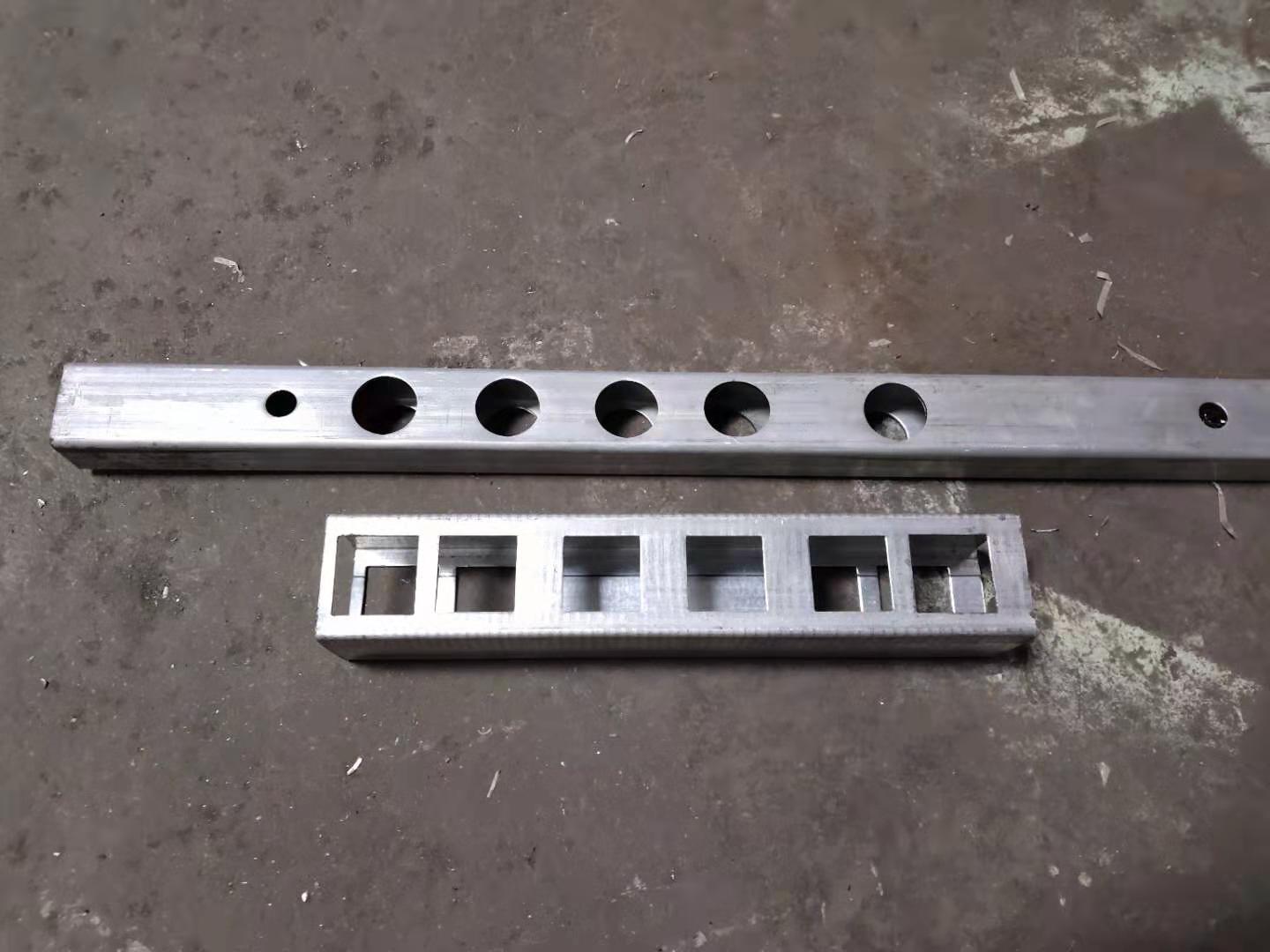 不锈钢方管角铁冲孔冲弧裁断爬梯冲孔机