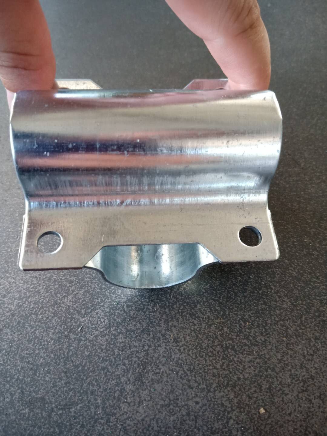 沧州大棚配件大棚圆管十字卡热镀锌大棚配件厂家直销