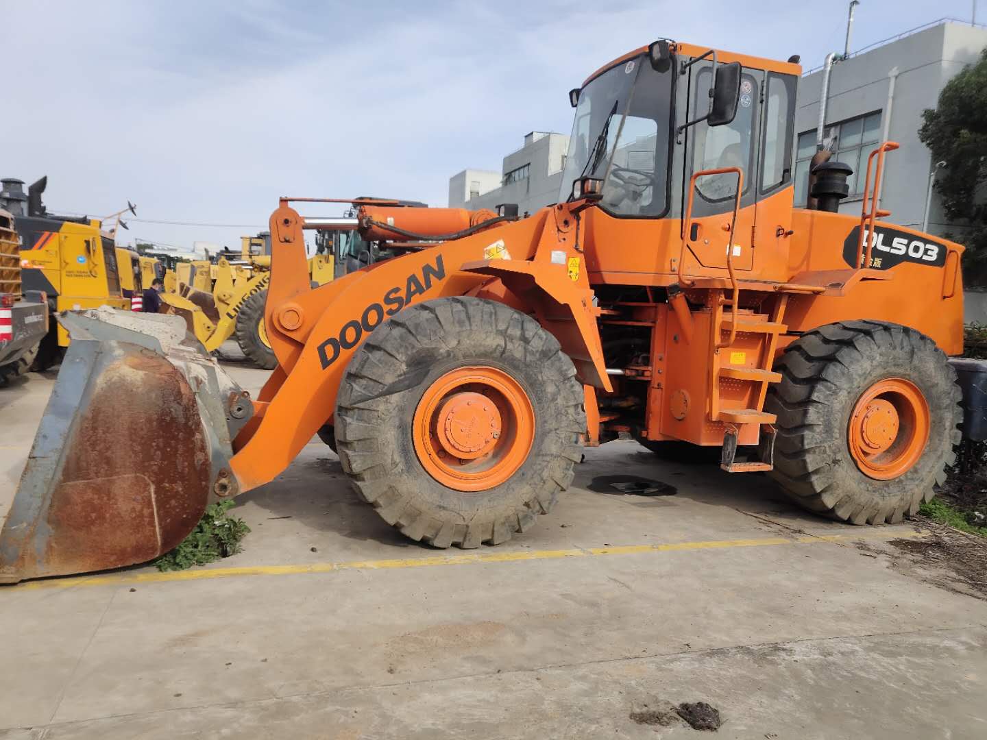 采购首先二手装载机50装载机30装载机铲车侧翻加长臂