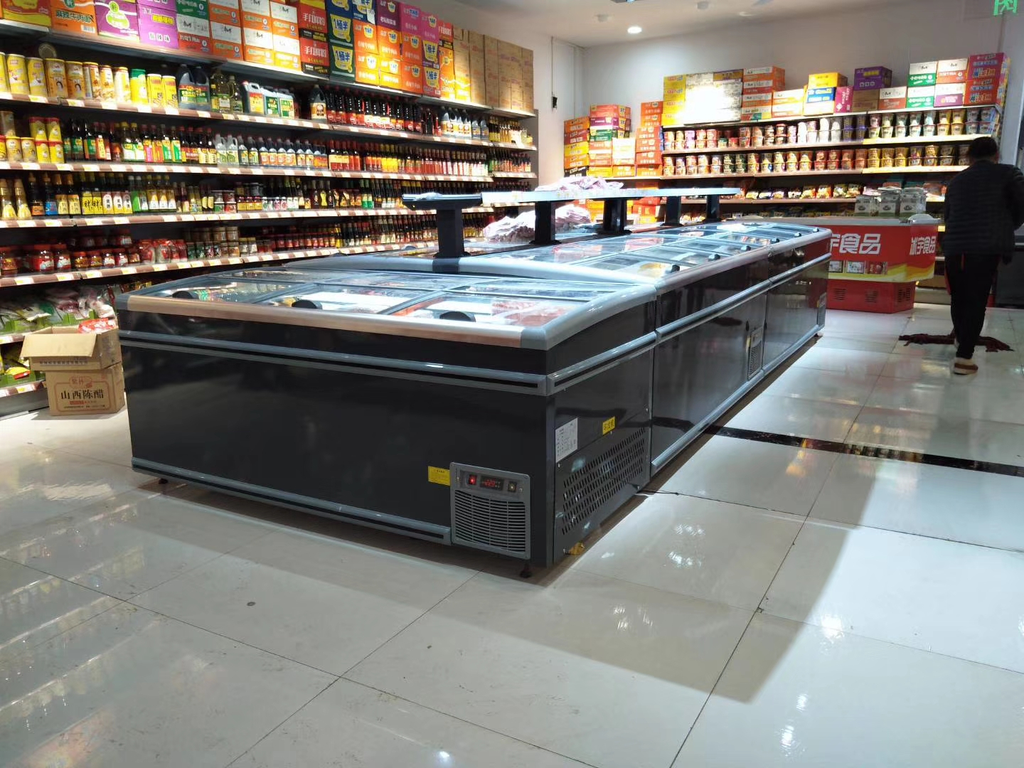 超市岛柜.jpg