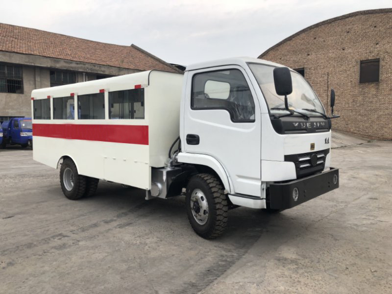 防爆无轨胶轮车是我公司精心研制的井下设备及材料运输的专用运输设备