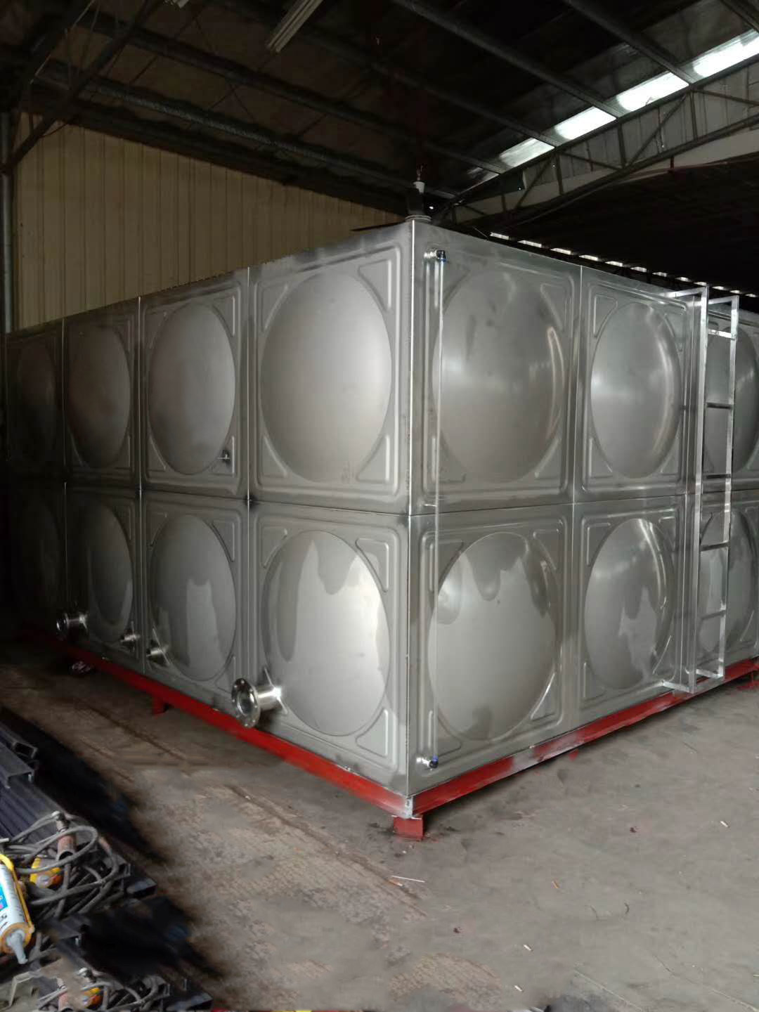 不锈钢储水罐供应双层圆形水箱肇庆恒温供水设备耐腐蚀