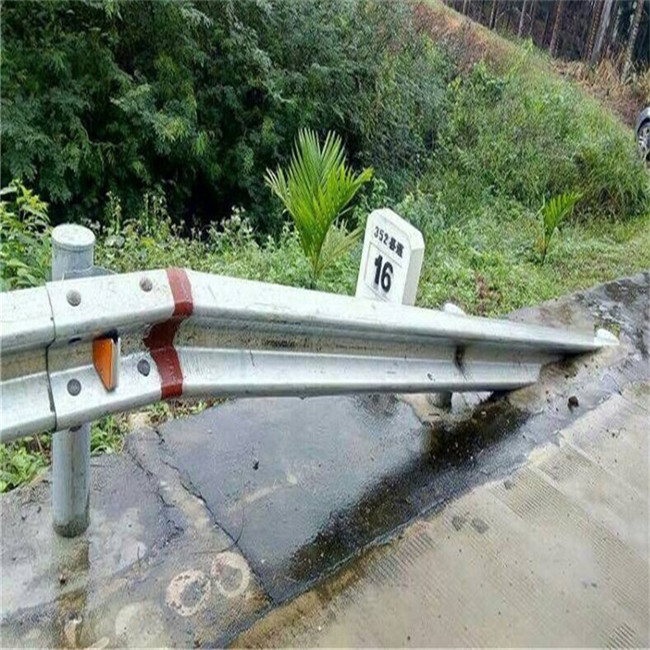 波形护栏地锚端头 (6) - 副本.jpg