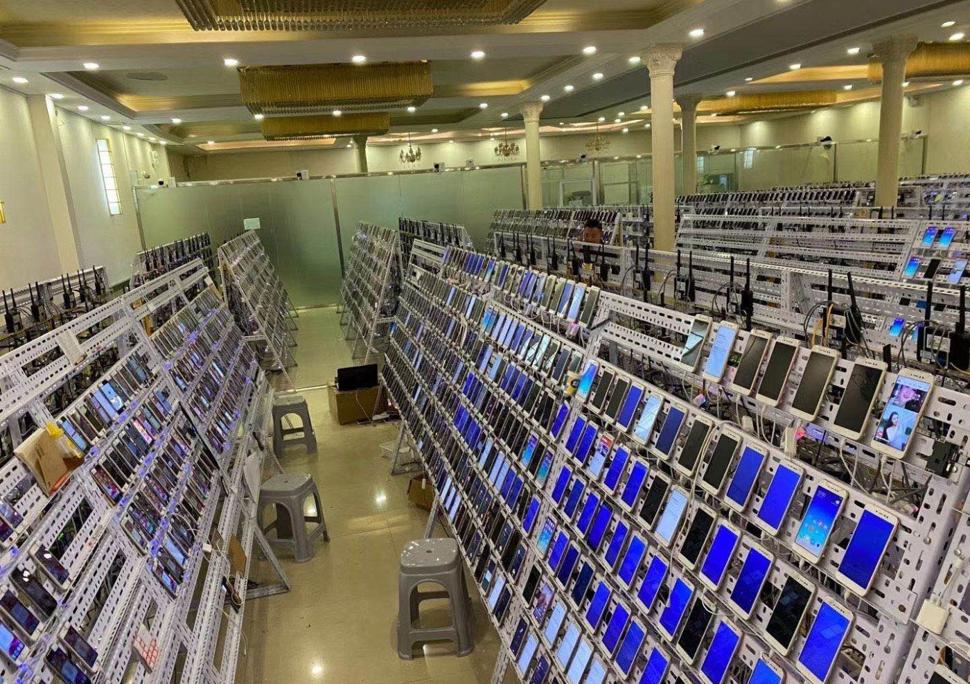 如何通过抖音群控实现抖音霸屏让客户主动找上门