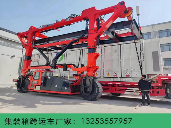 集裝箱跨運車 (28).jpg