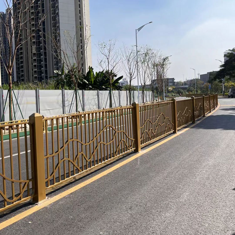 异型护栏.jpg