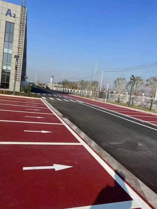 5彩色道路划线施工18951744567  (30).jpg