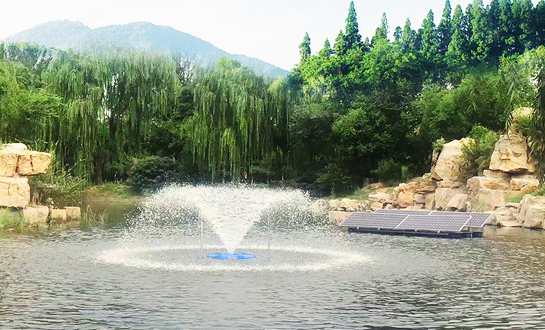 太陽能曝氣機1.jpg