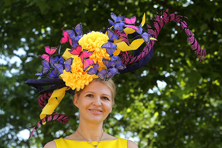 看看这些千奇百怪的帽子吧